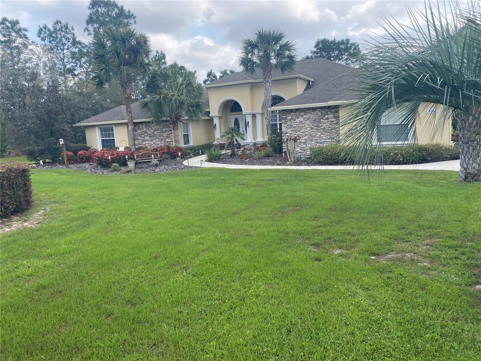 4348 W BONANZA DRIVE