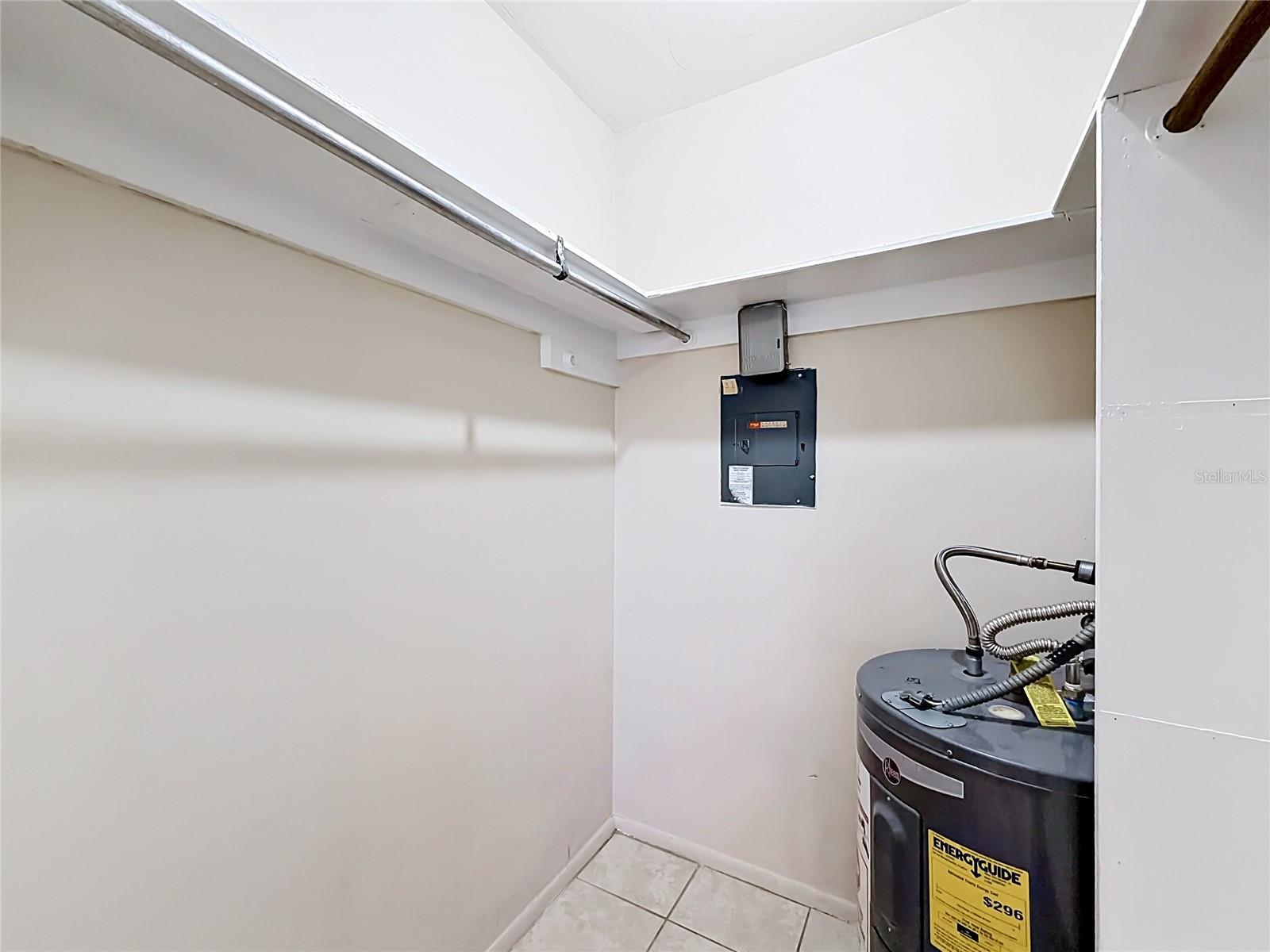 IMPERIAL COURT APT - Residential