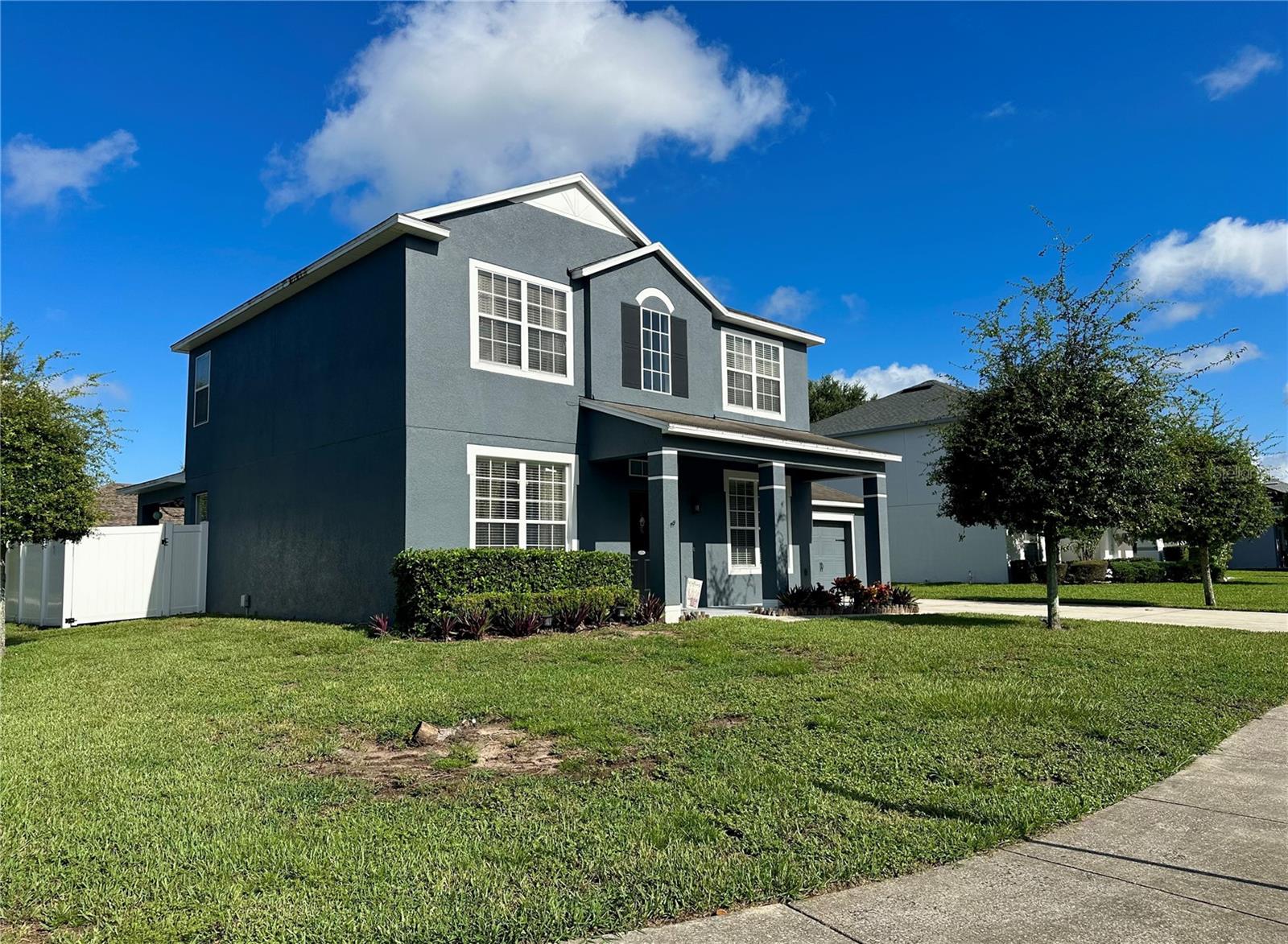 462 SHIRLEY DRIVE