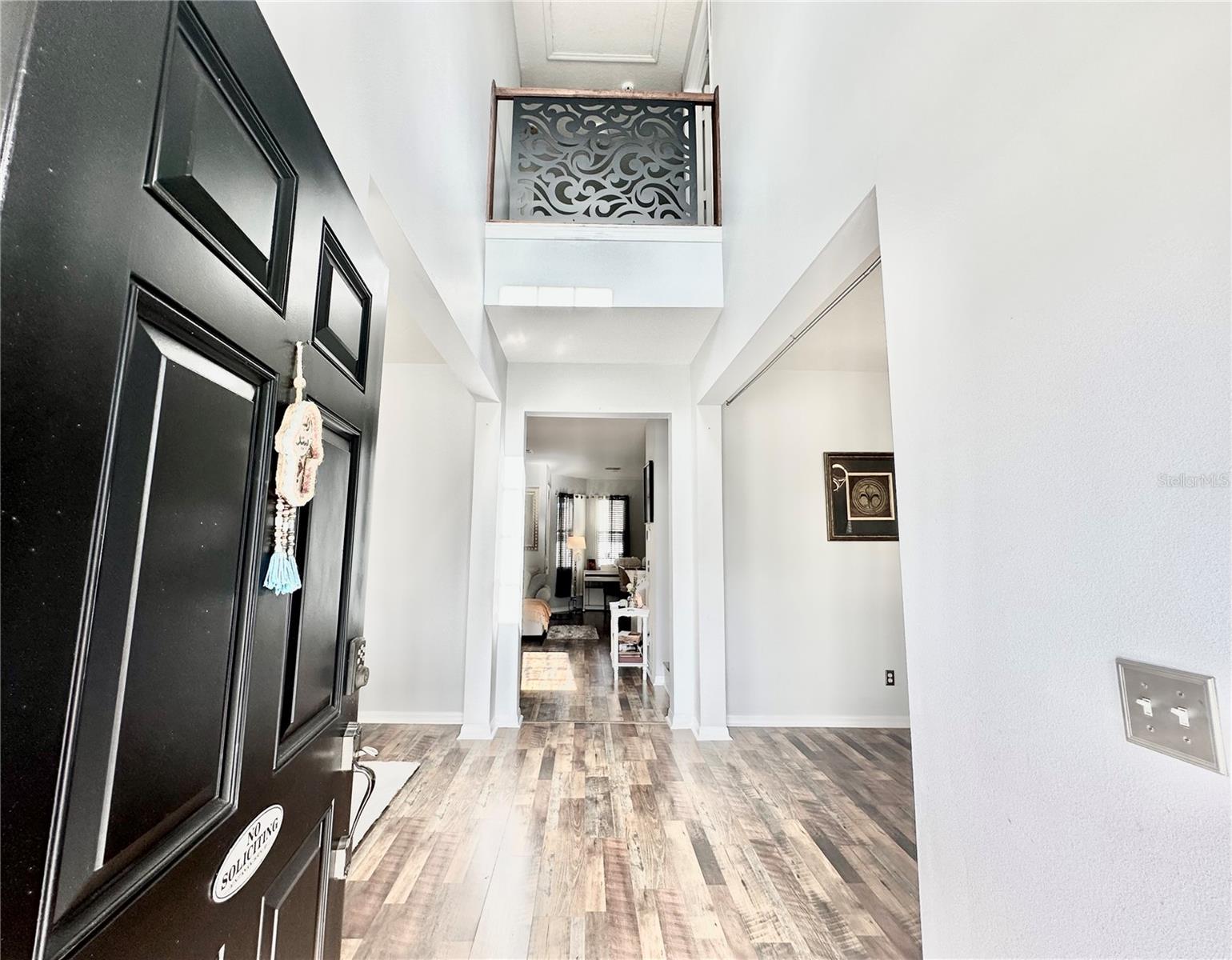 462 SHIRLEY DRIVE