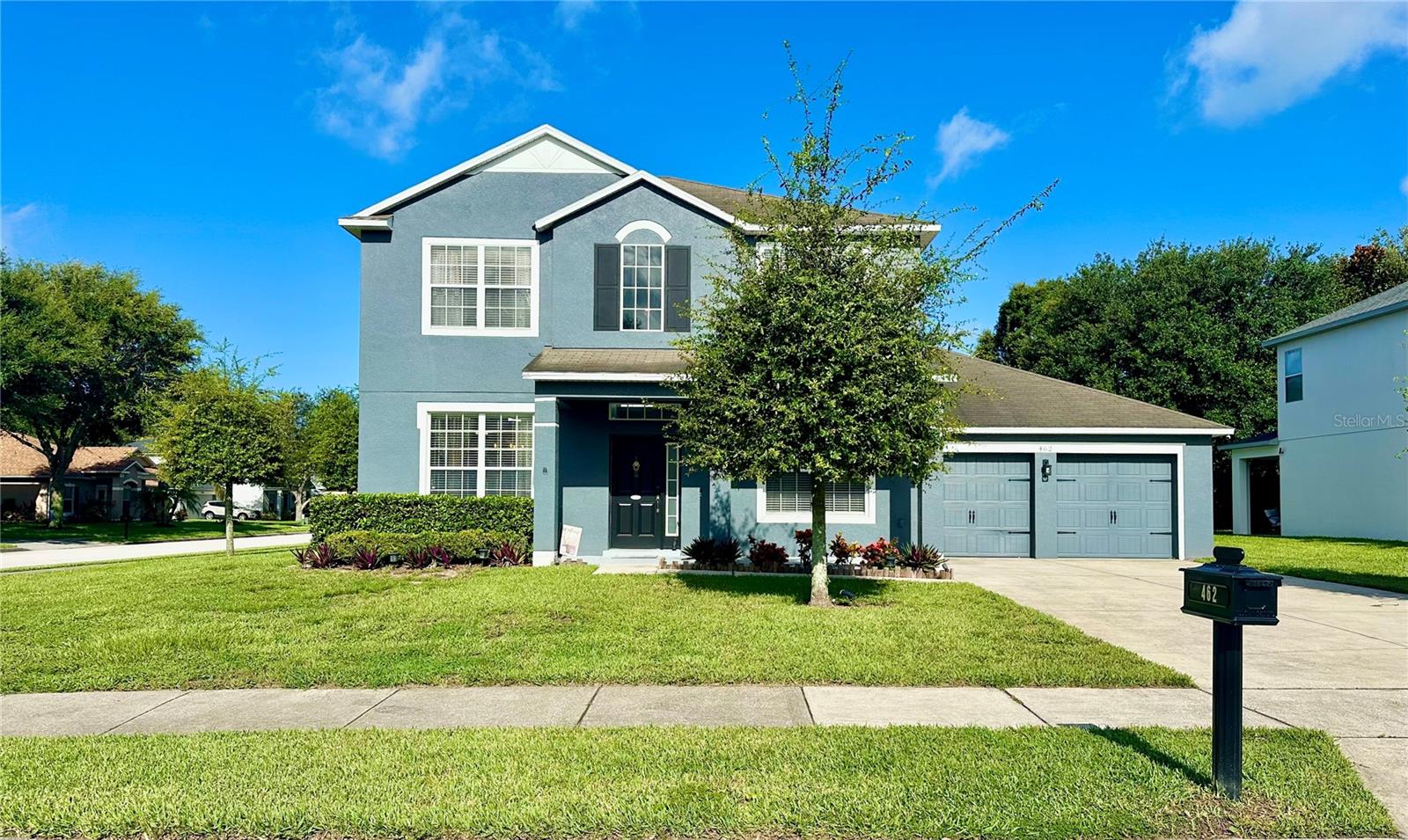 462 SHIRLEY DRIVE