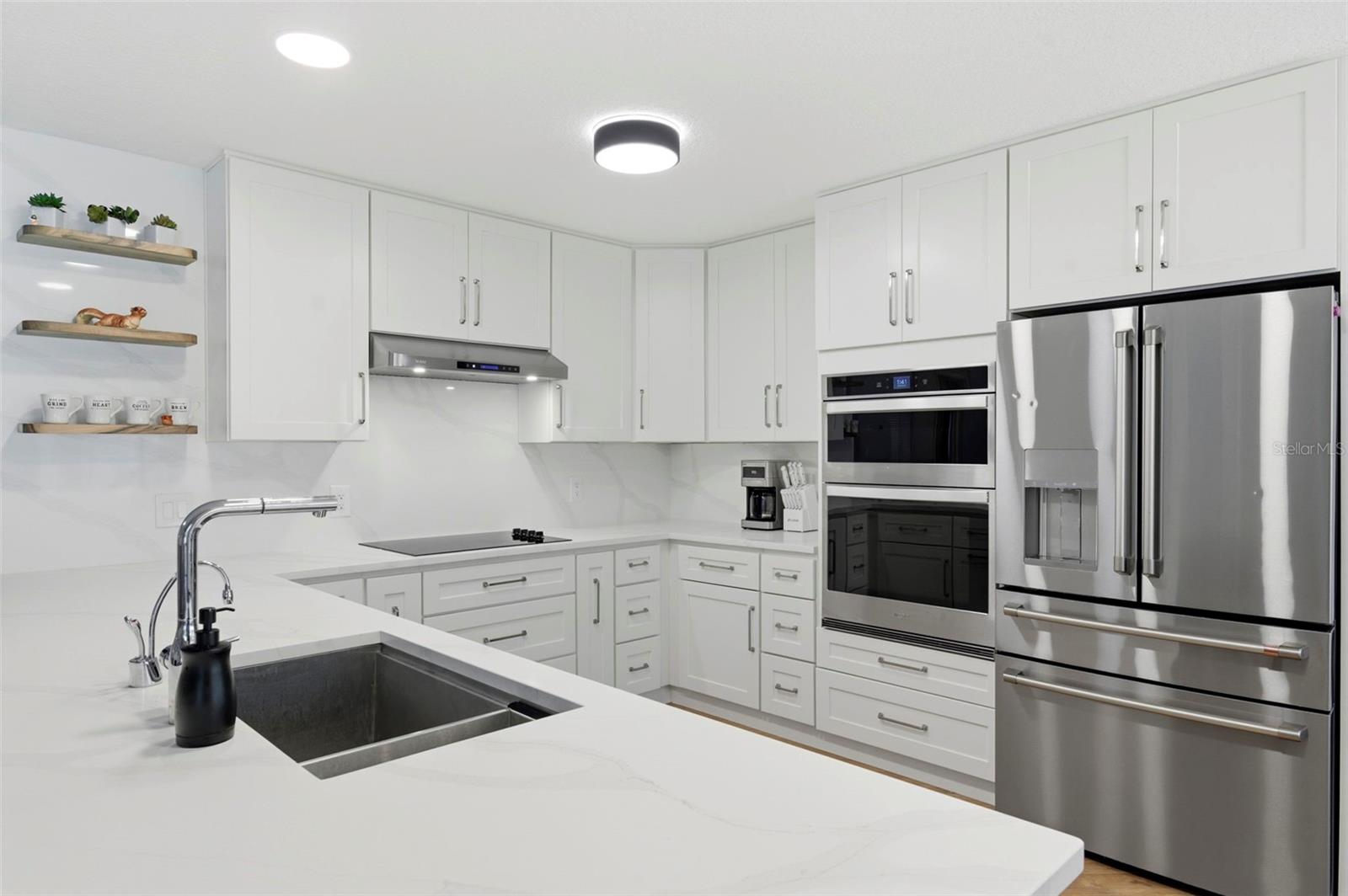 SEMINOLE TRAIL ESTATES - Residential