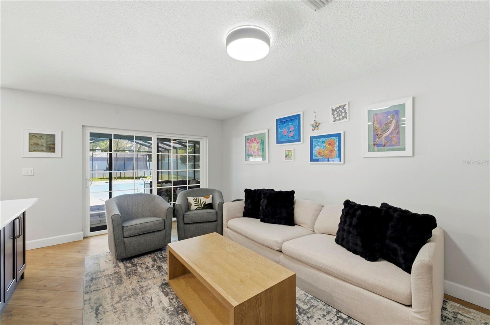 SEMINOLE TRAIL ESTATES - Residential