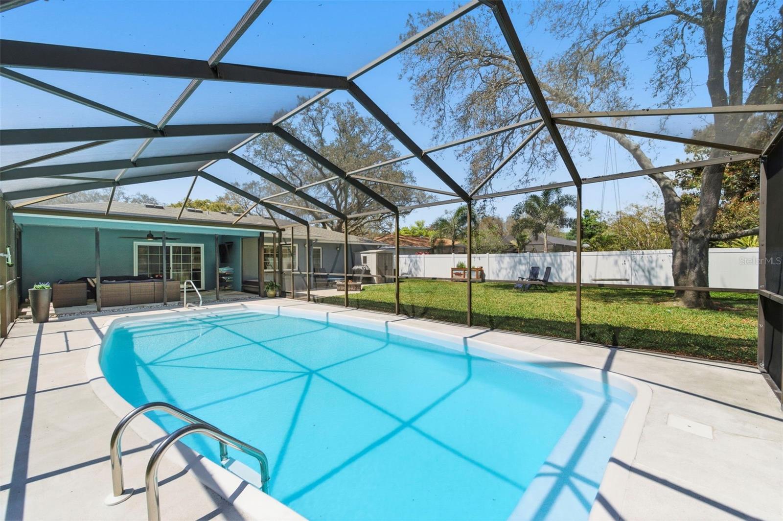 SEMINOLE TRAIL ESTATES - Residential