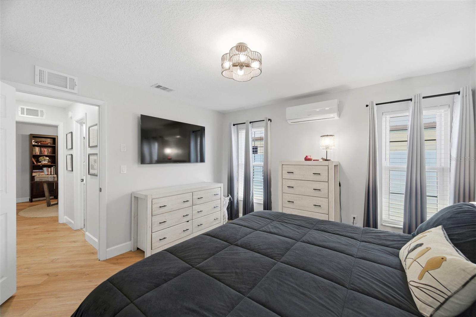 SEMINOLE TRAIL ESTATES - Residential