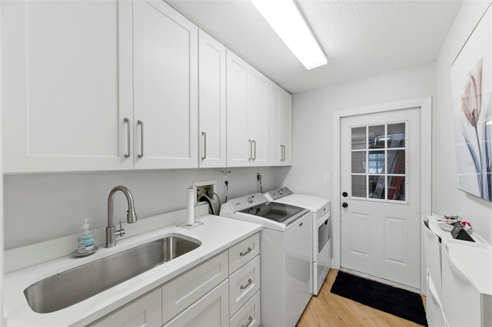 SEMINOLE TRAIL ESTATES - Residential