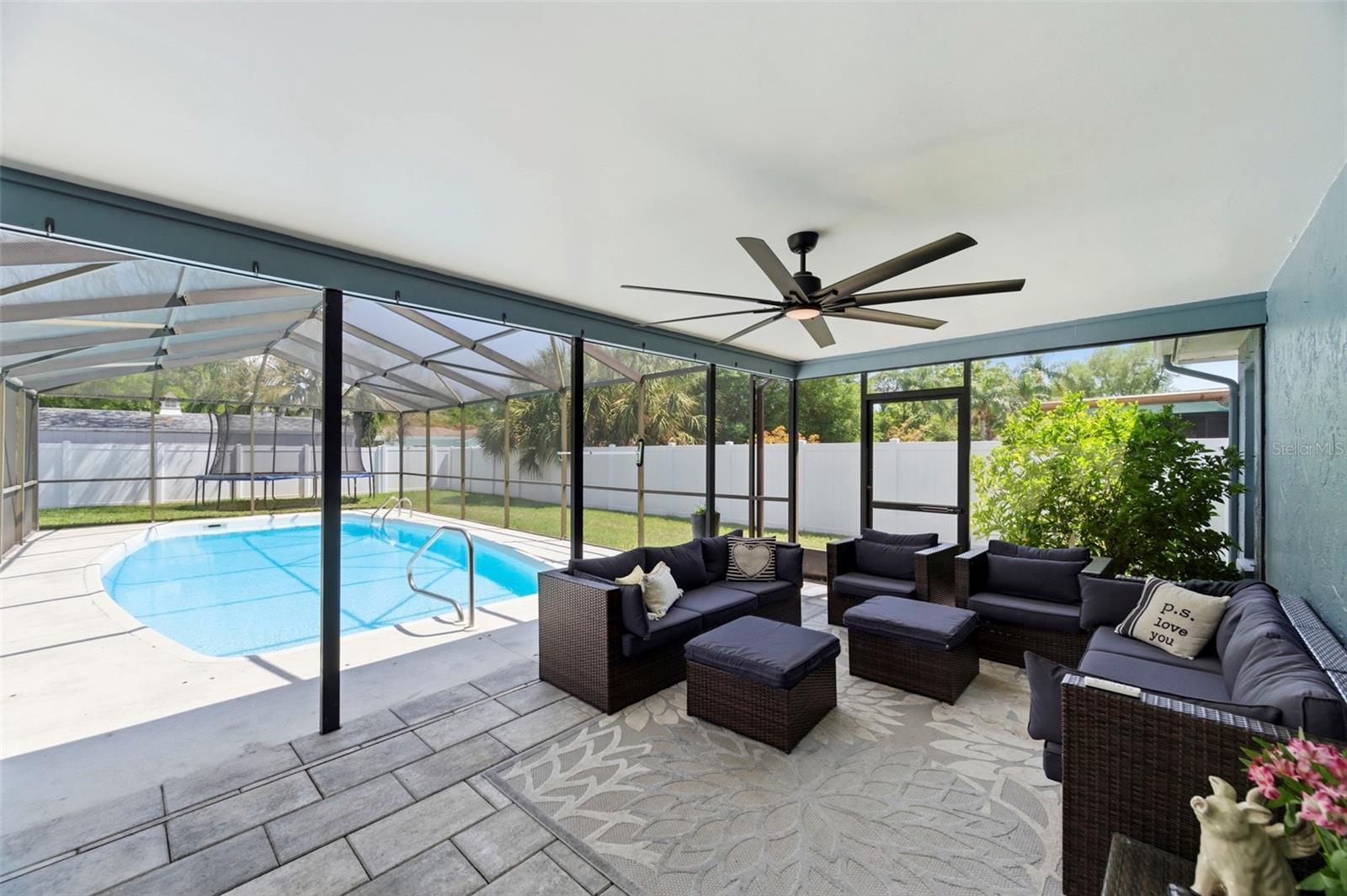 SEMINOLE TRAIL ESTATES - Residential