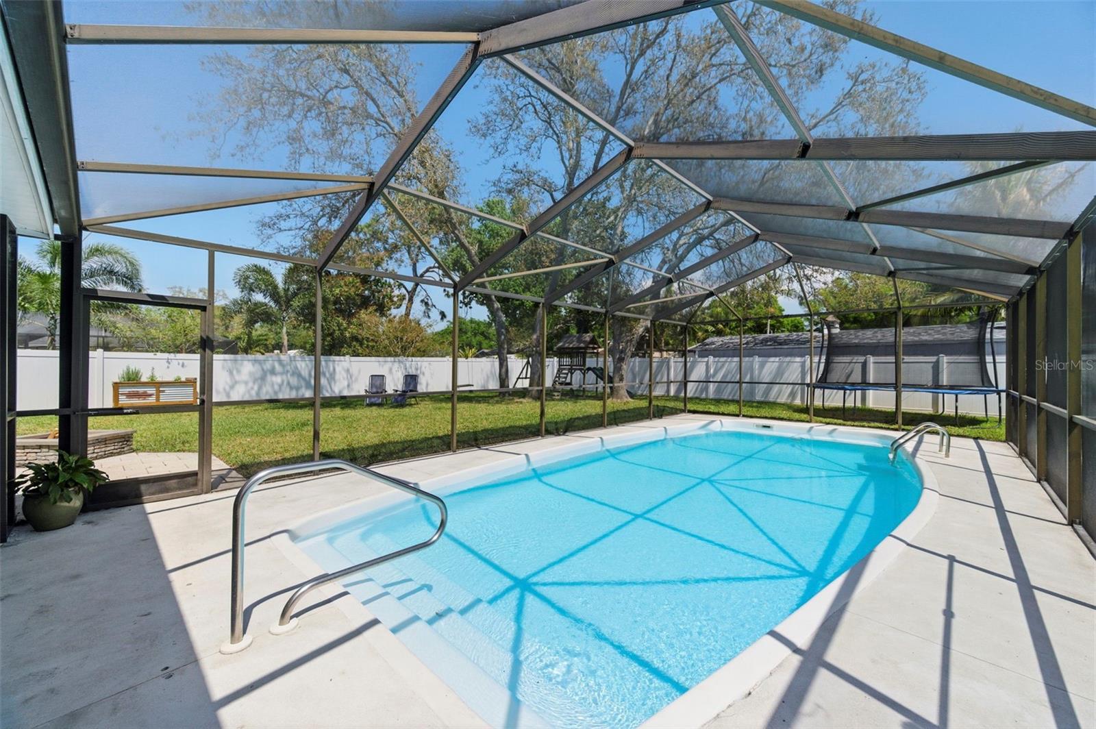 SEMINOLE TRAIL ESTATES - Residential