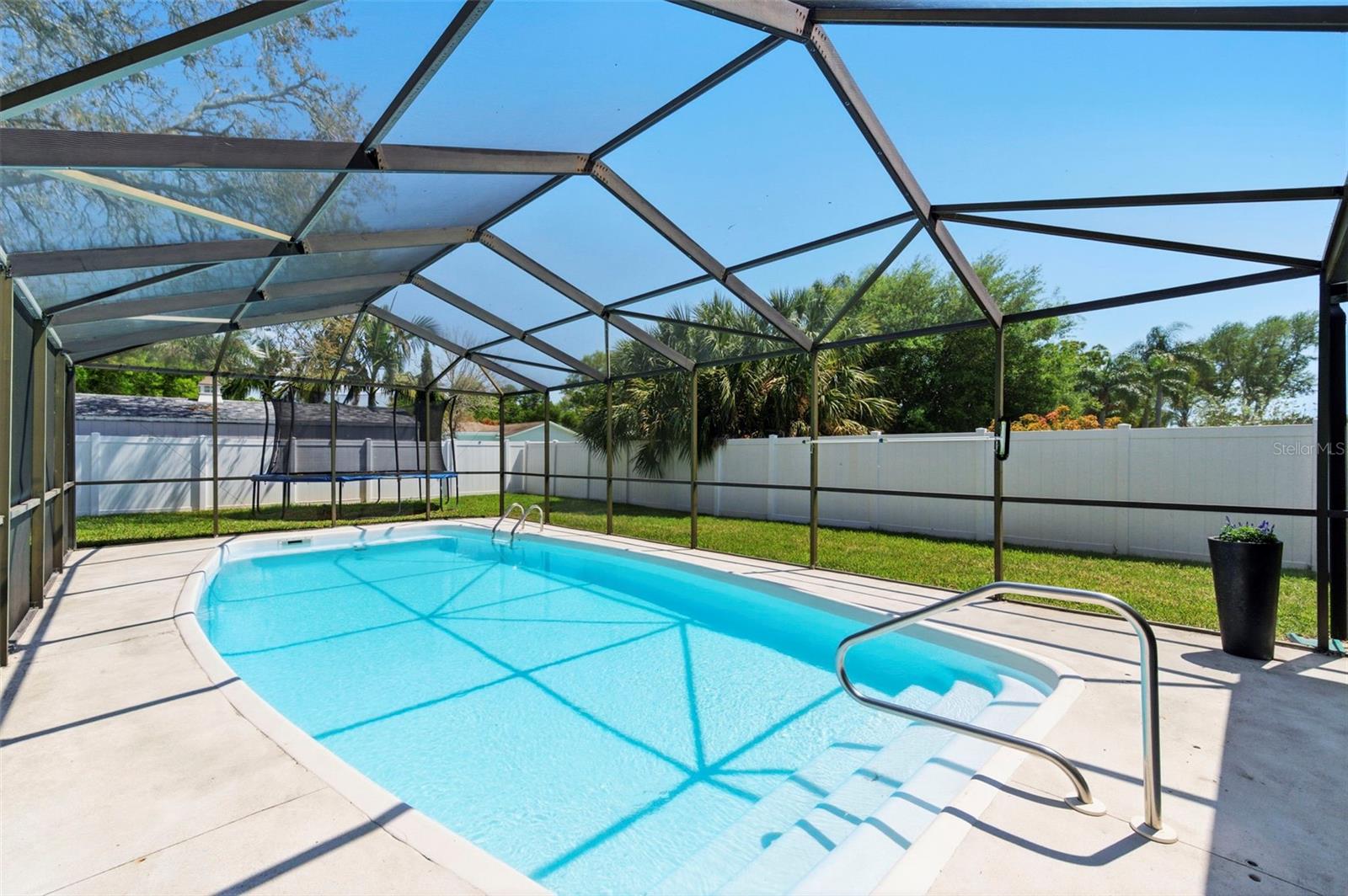 SEMINOLE TRAIL ESTATES - Residential