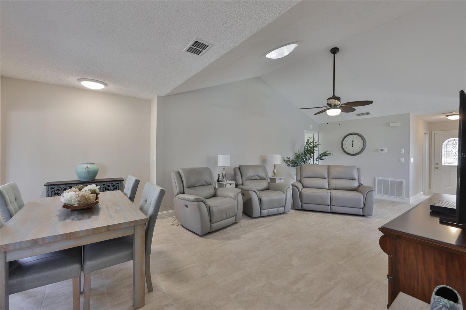 SUN CITY CENTER UNIT 47 - Residential