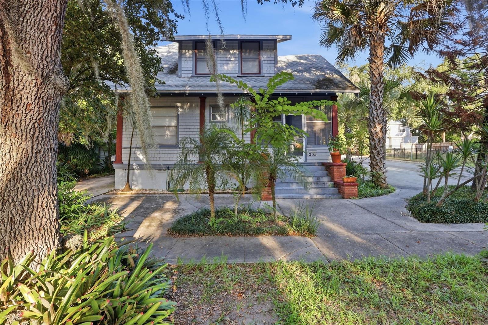 235 N SAN SOUCI AVENUE