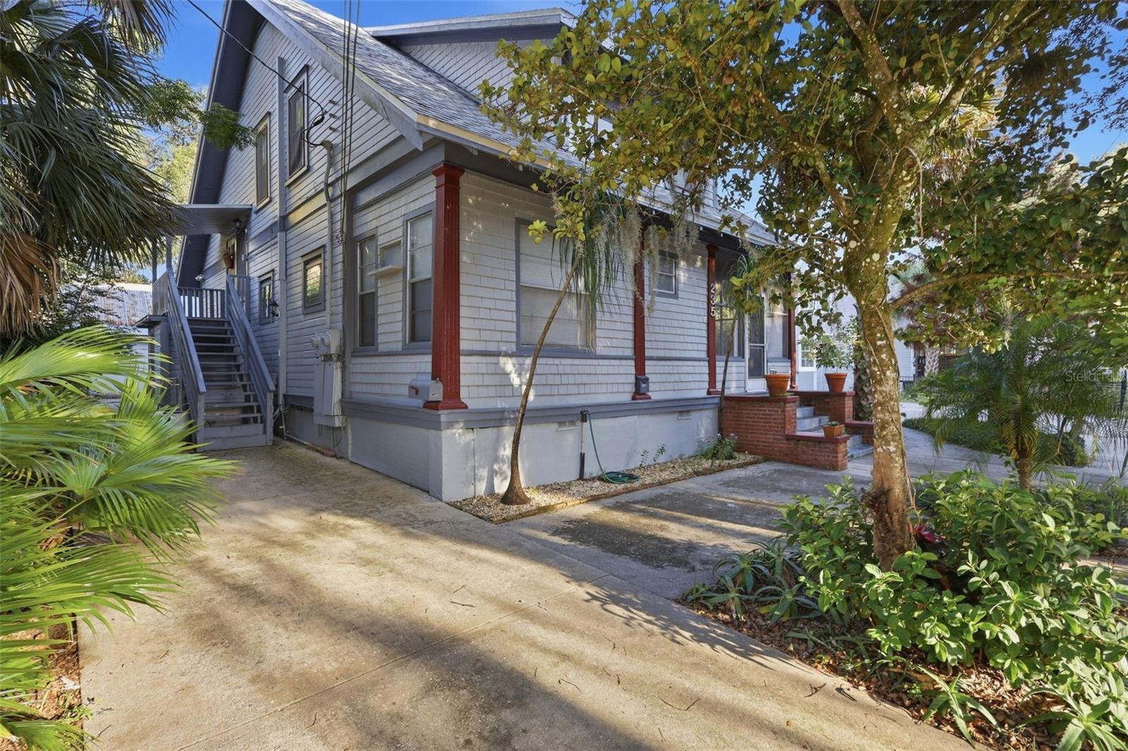 235 N SAN SOUCI AVENUE