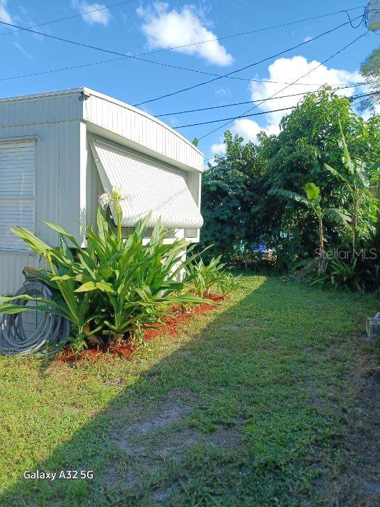 SUNSHINE PARKWAY MANOR - Residential