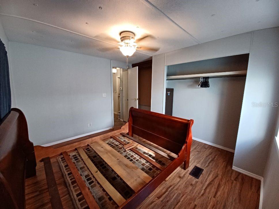 SUNSHINE PARKWAY MANOR - Residential