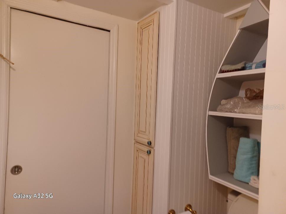 SUNSHINE PARKWAY MANOR - Residential