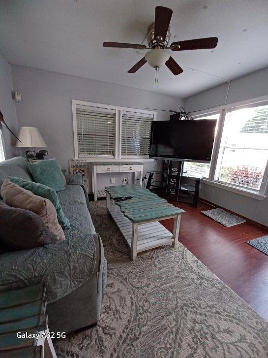 SUNSHINE PARKWAY MANOR - Residential