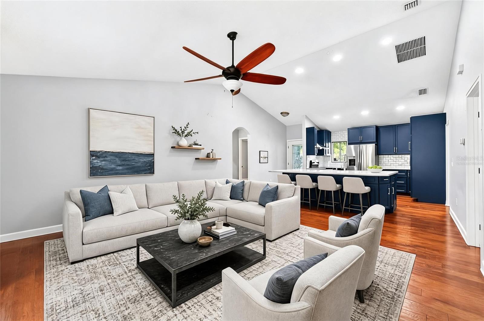 116 W 5TH STREET