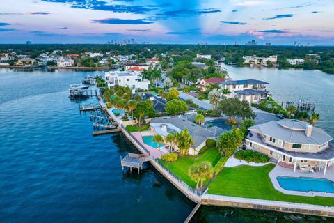 A home in TAMPA