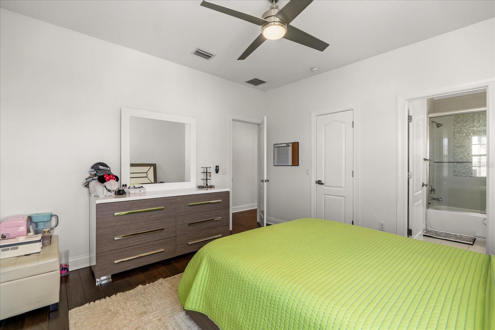 CELEBRATION SOUTH VILLAGE UN 4 - Residential