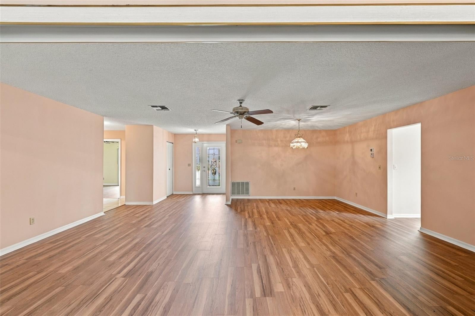 1510 LELAND DRIVE