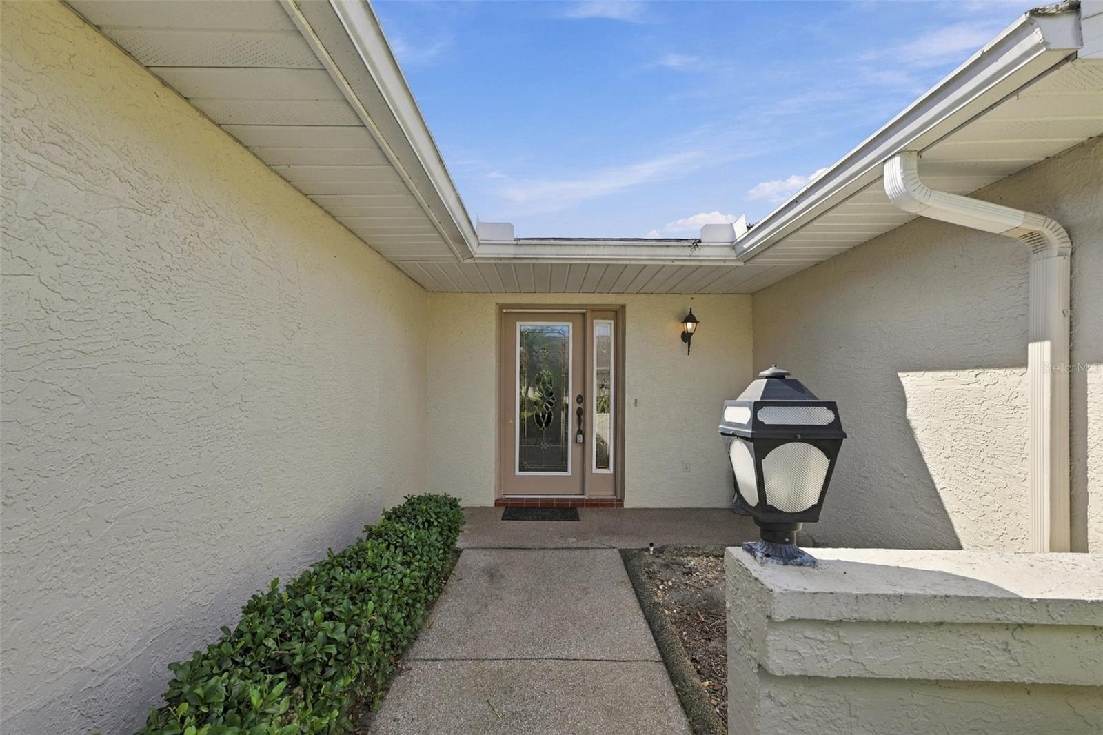 1510 LELAND DRIVE