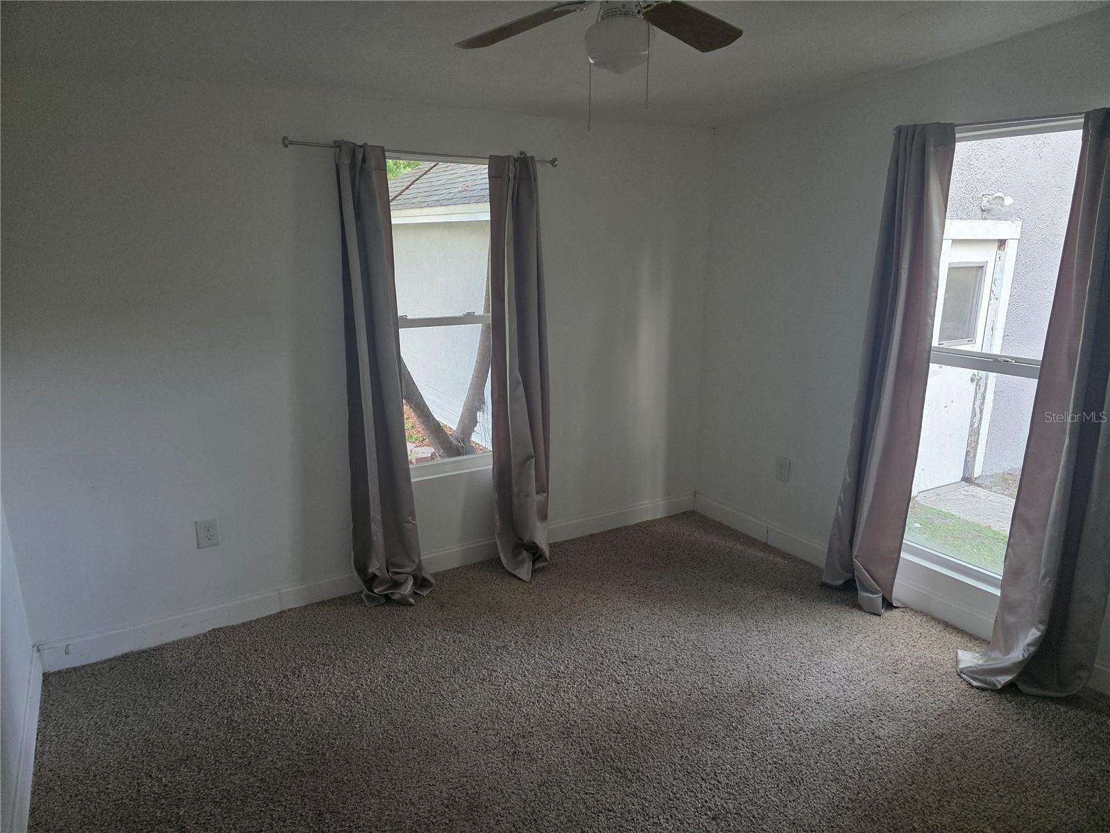 ELLIOTT & HARRISON SUB - Residential Lease
