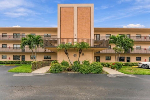Photo of 5971 Terrace Park Drive N #108, St Petersburg, FL 33709 (MLS # TB8552015)