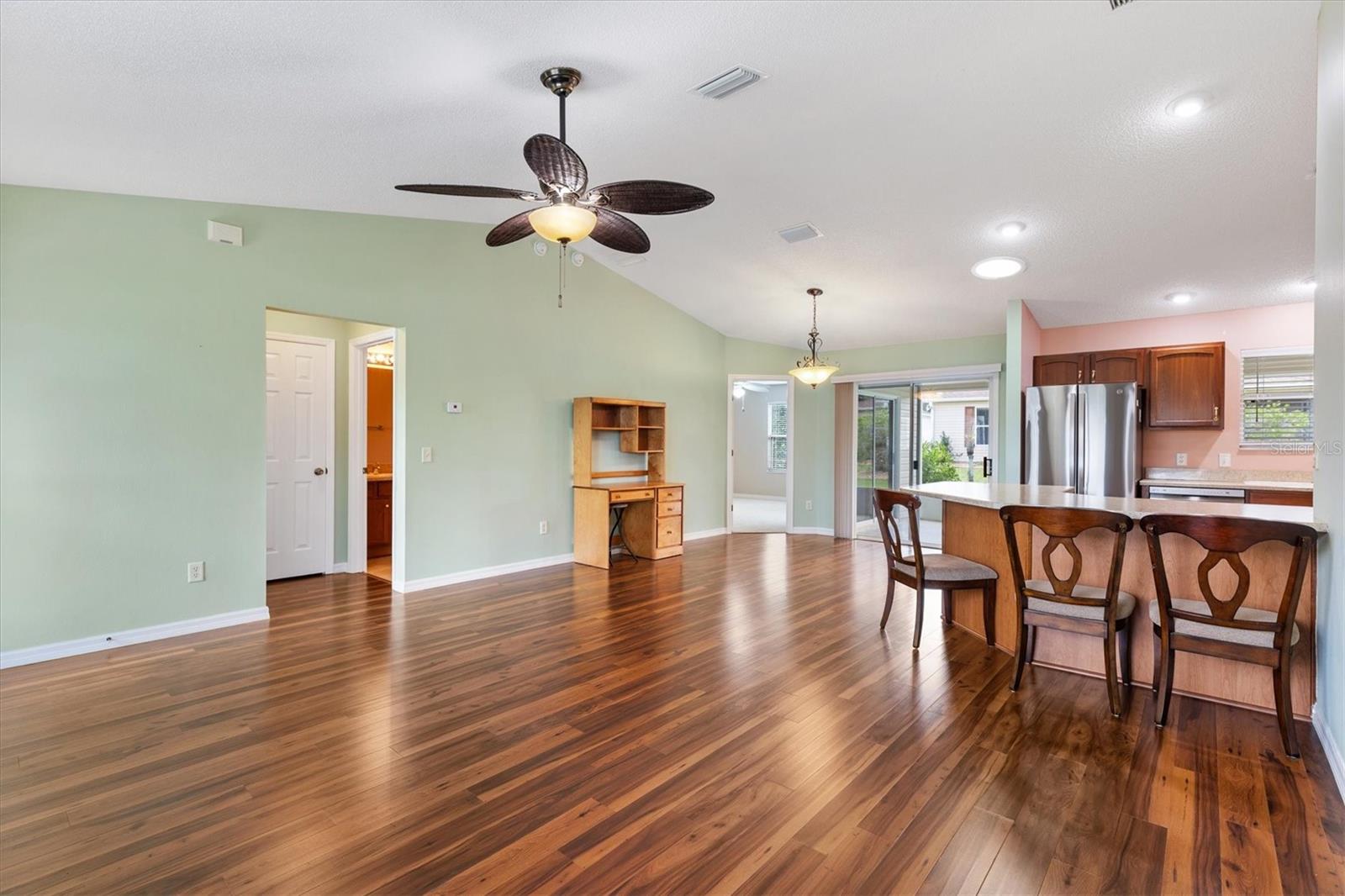 1630 ABERCROMBIE WAY