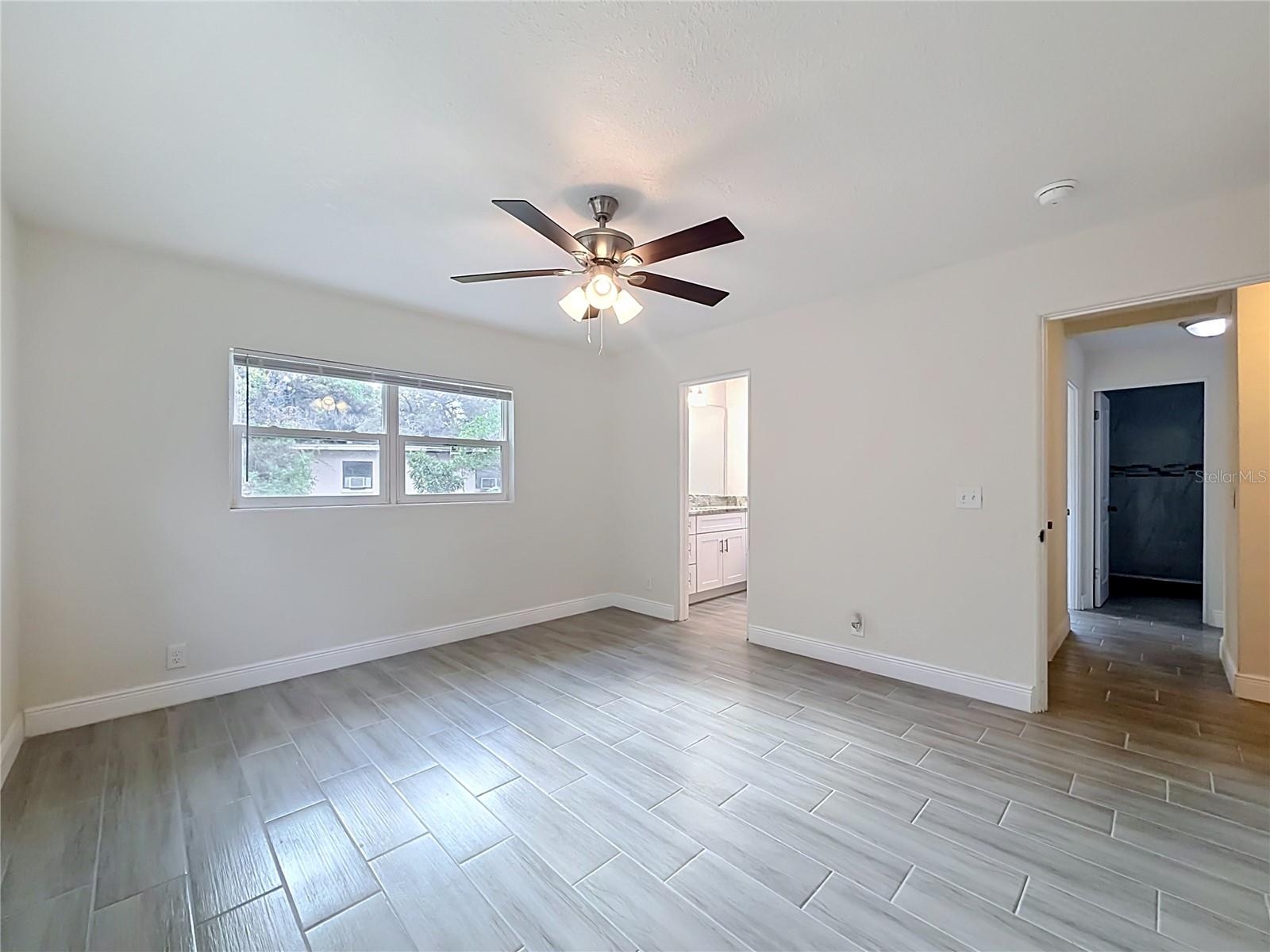 SUNLAND ESTATES - Residential
