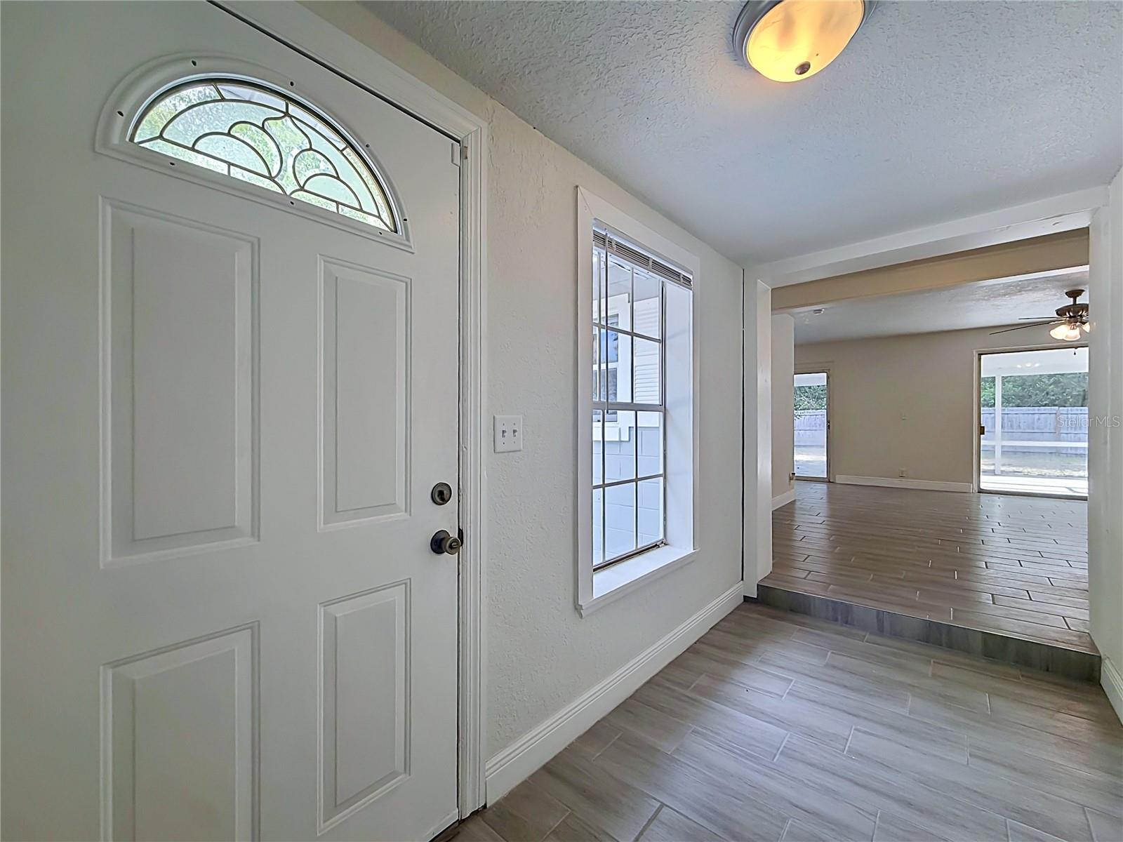807 CHEROKEE CIRCLE