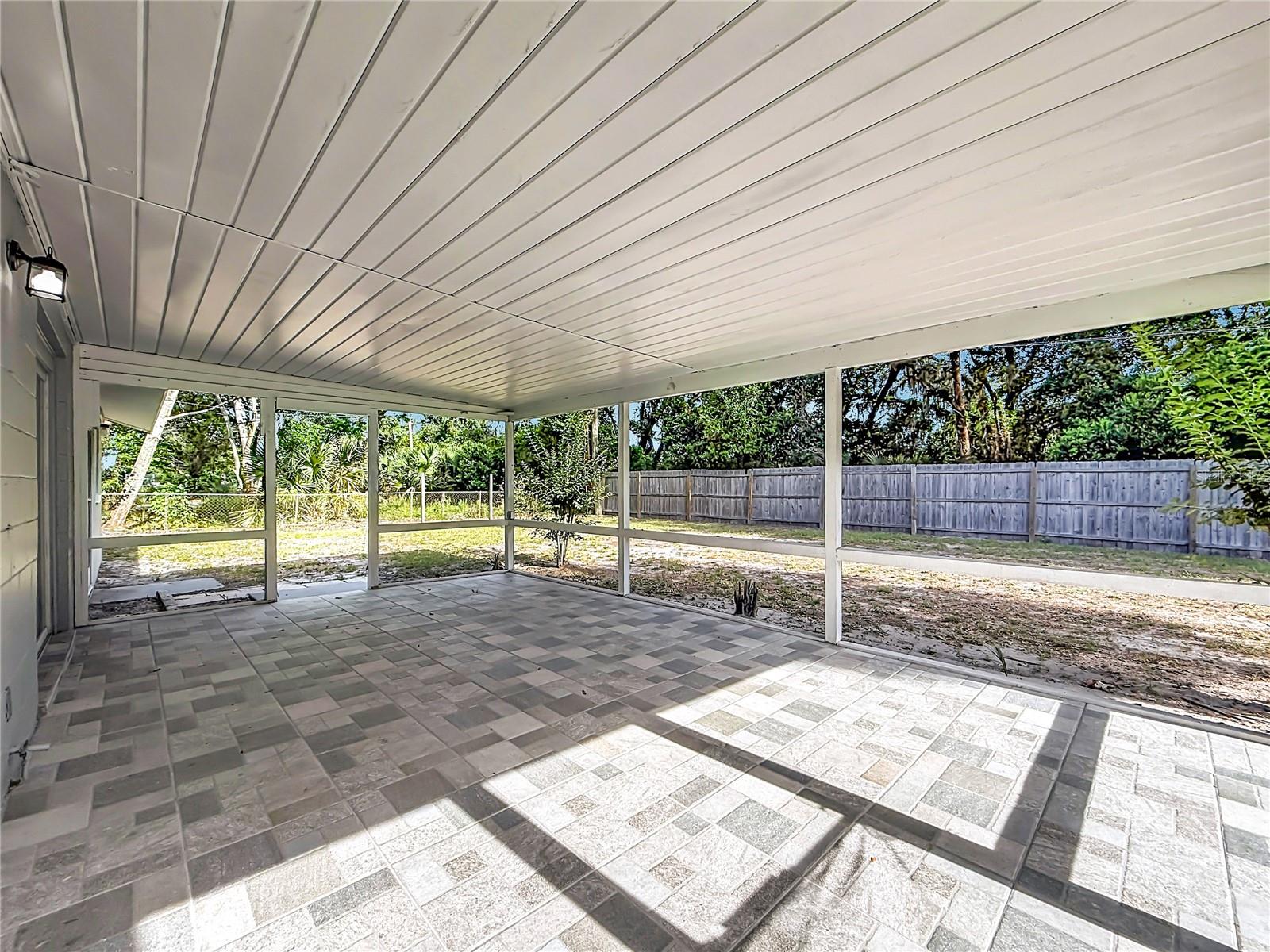 SUNLAND ESTATES - Residential