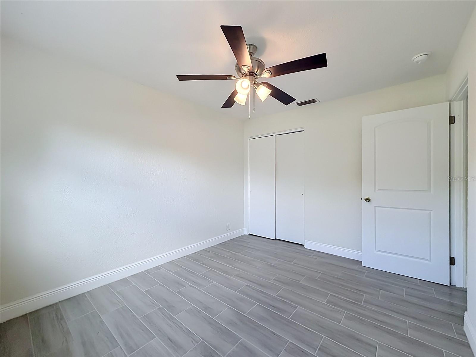 SUNLAND ESTATES - Residential