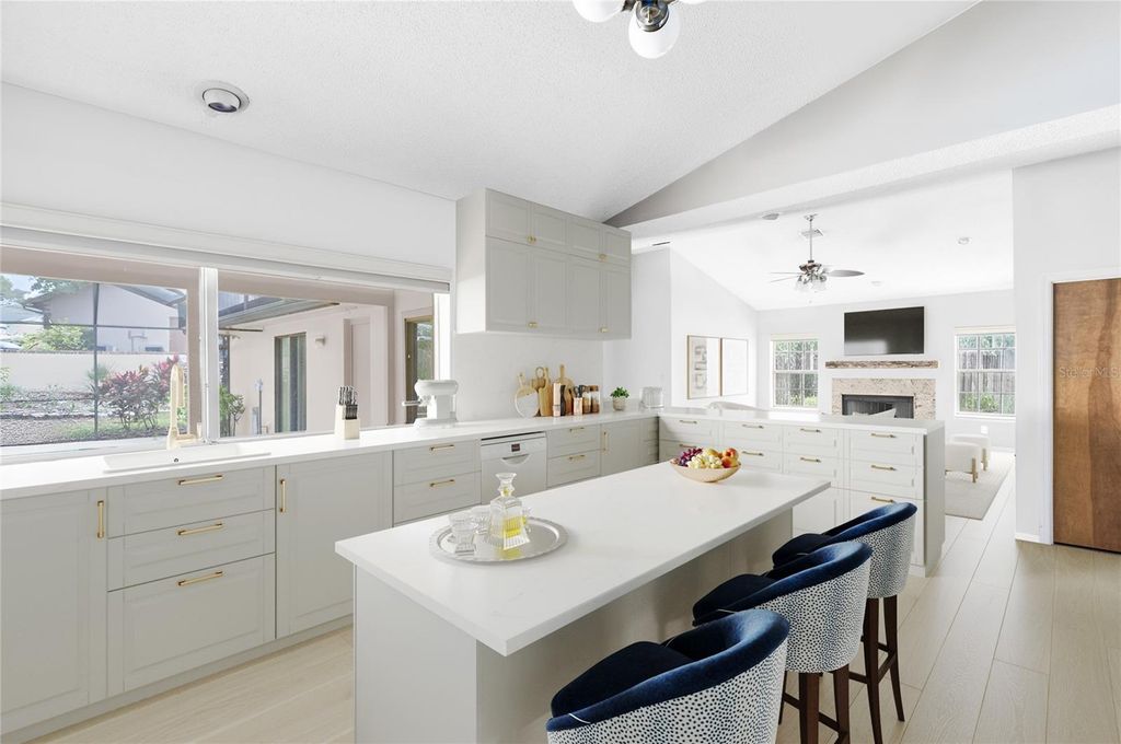 Photo of 5415 Bay Side Drive, Orlando, FL 32819 (MLS # O6372953)