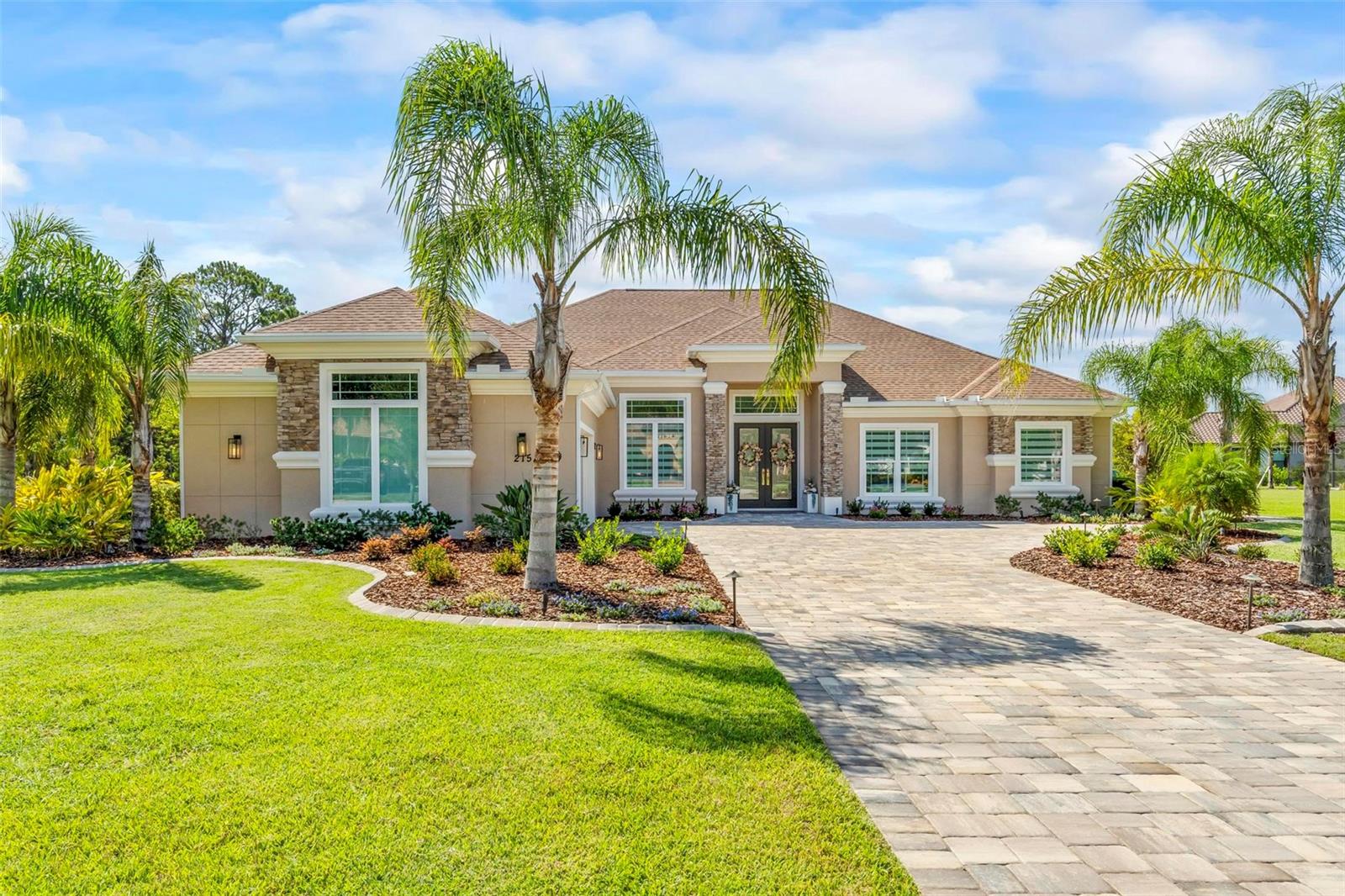 215 WILLOW OAK WAY