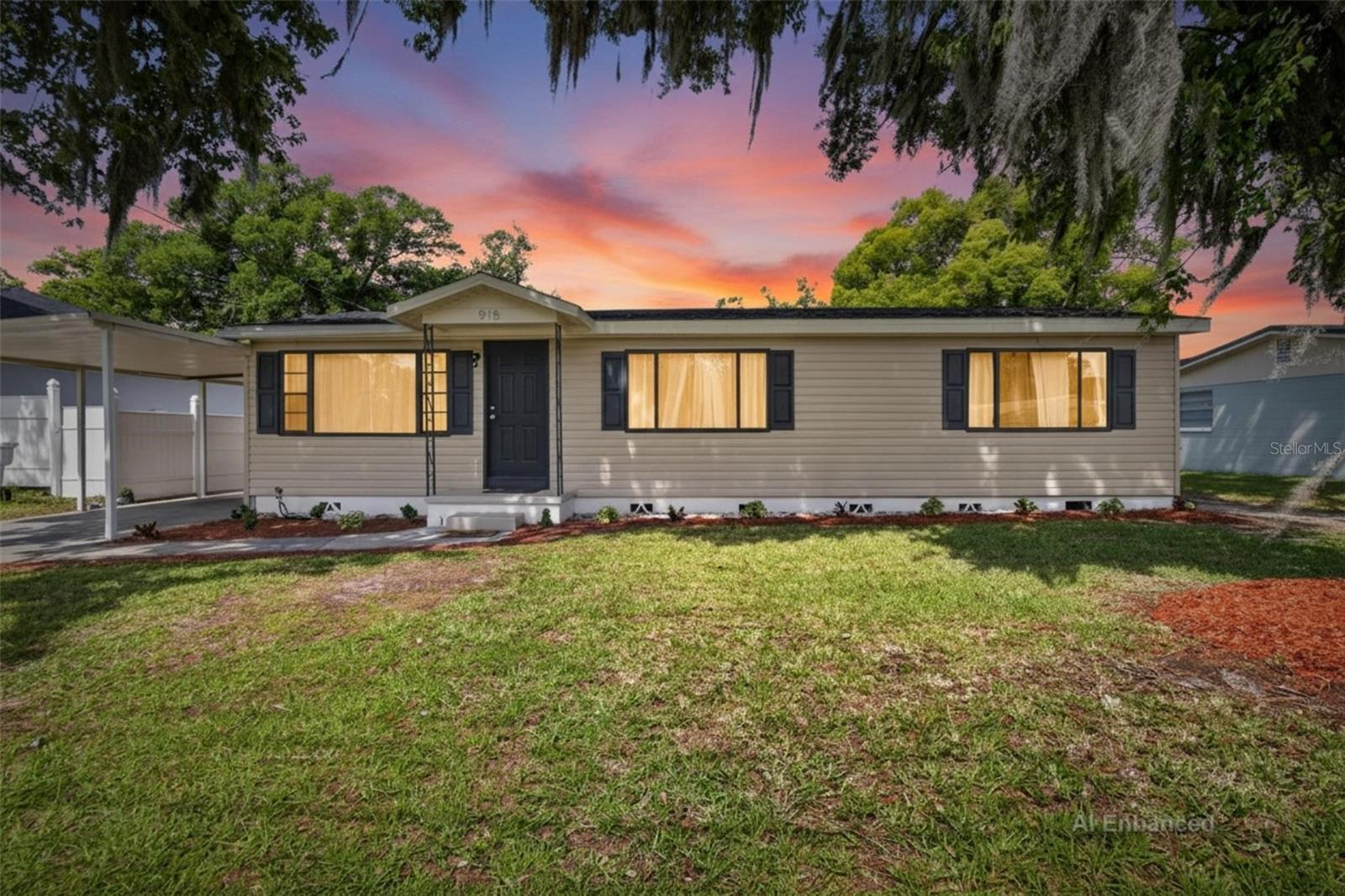 COMBEE MANOR - Residential