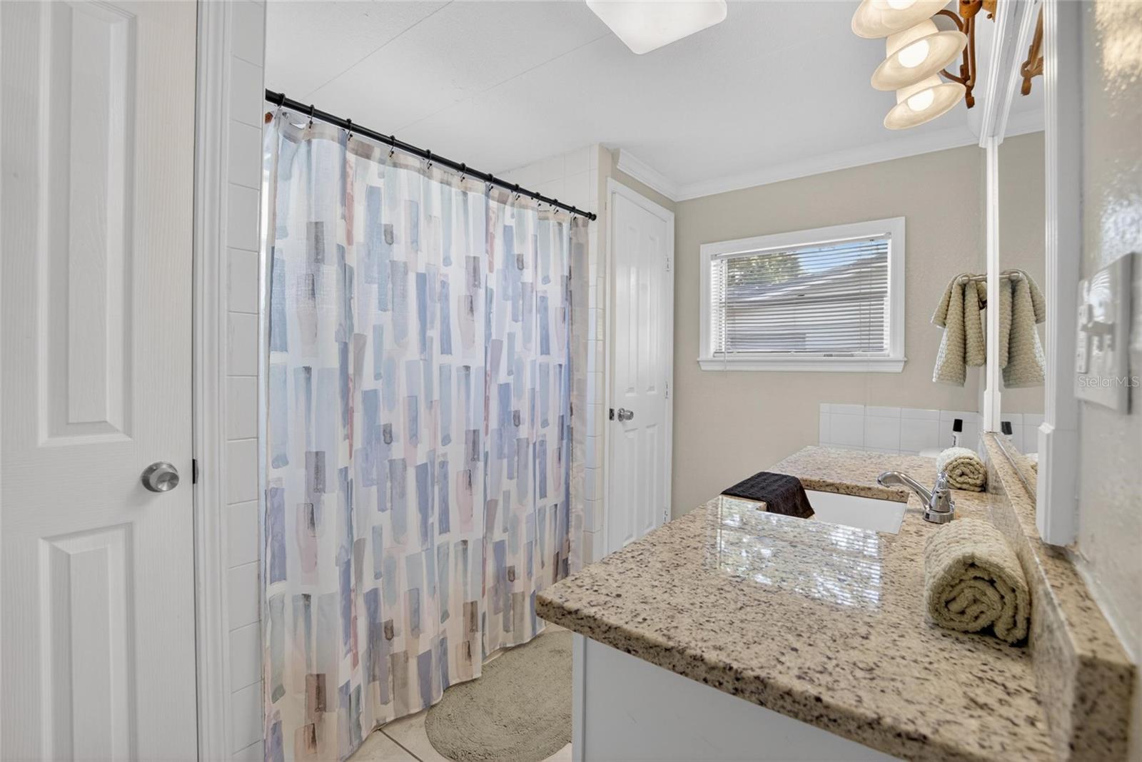 COMBEE MANOR - Residential