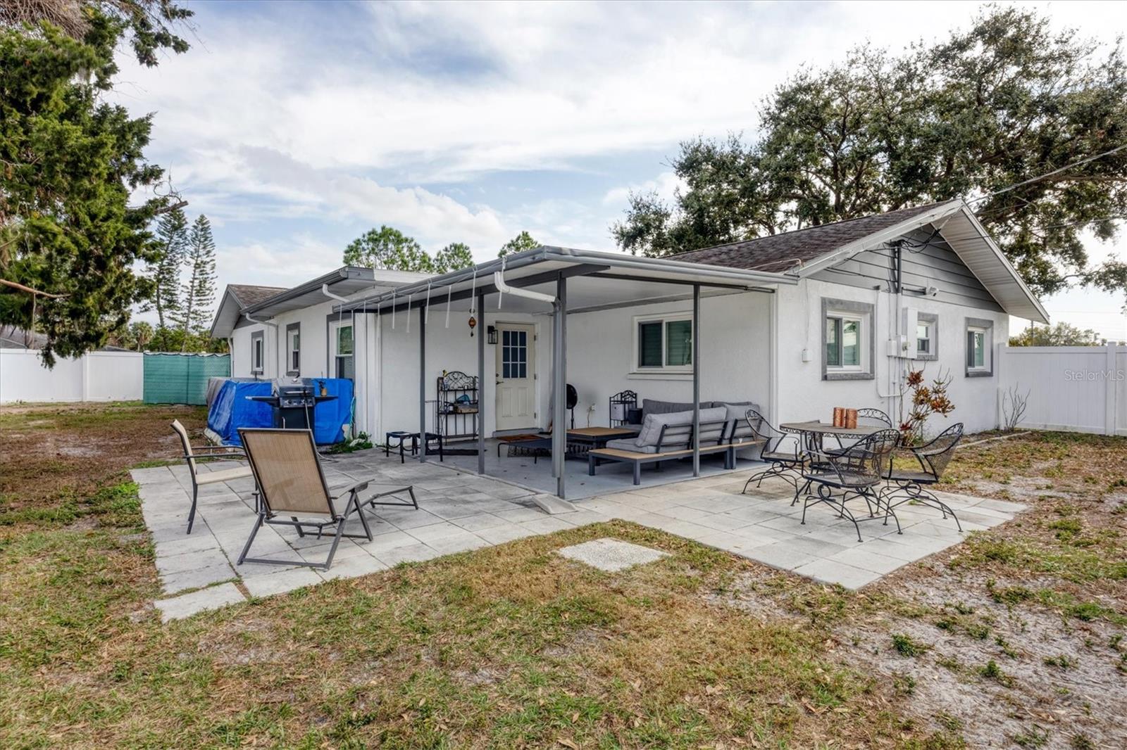 HIGHLAND SHORES - Residential