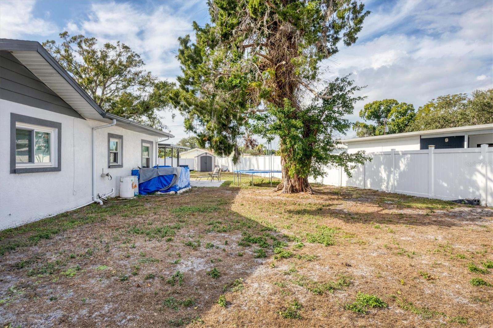 HIGHLAND SHORES - Residential