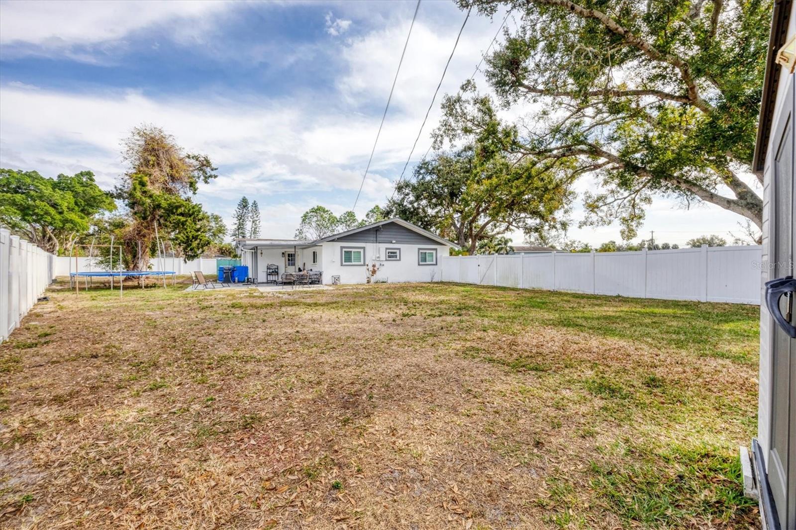 HIGHLAND SHORES - Residential