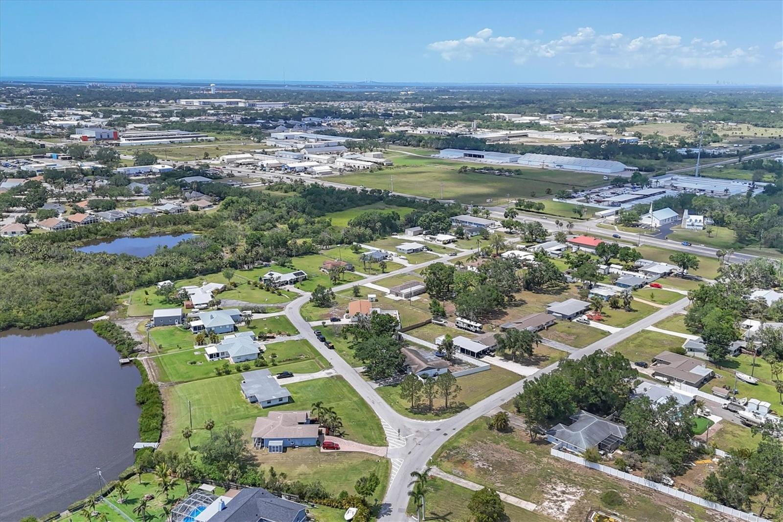 HIGHLAND SHORES - Residential