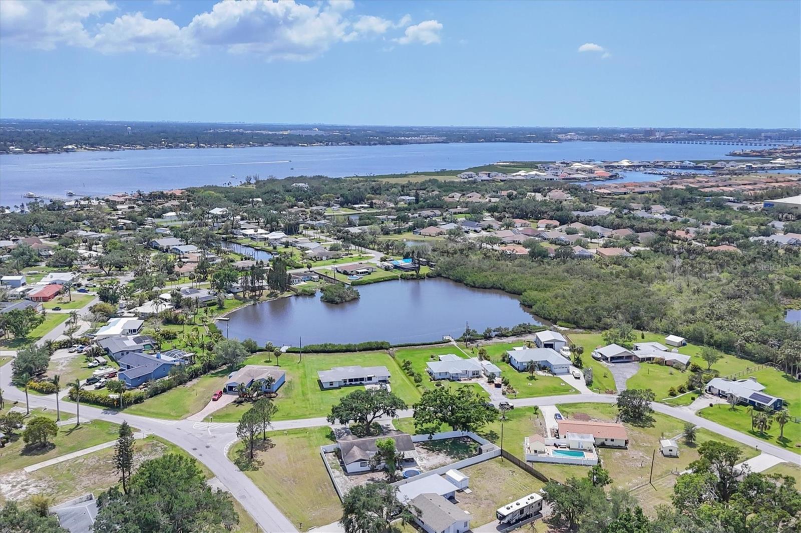 HIGHLAND SHORES - Residential