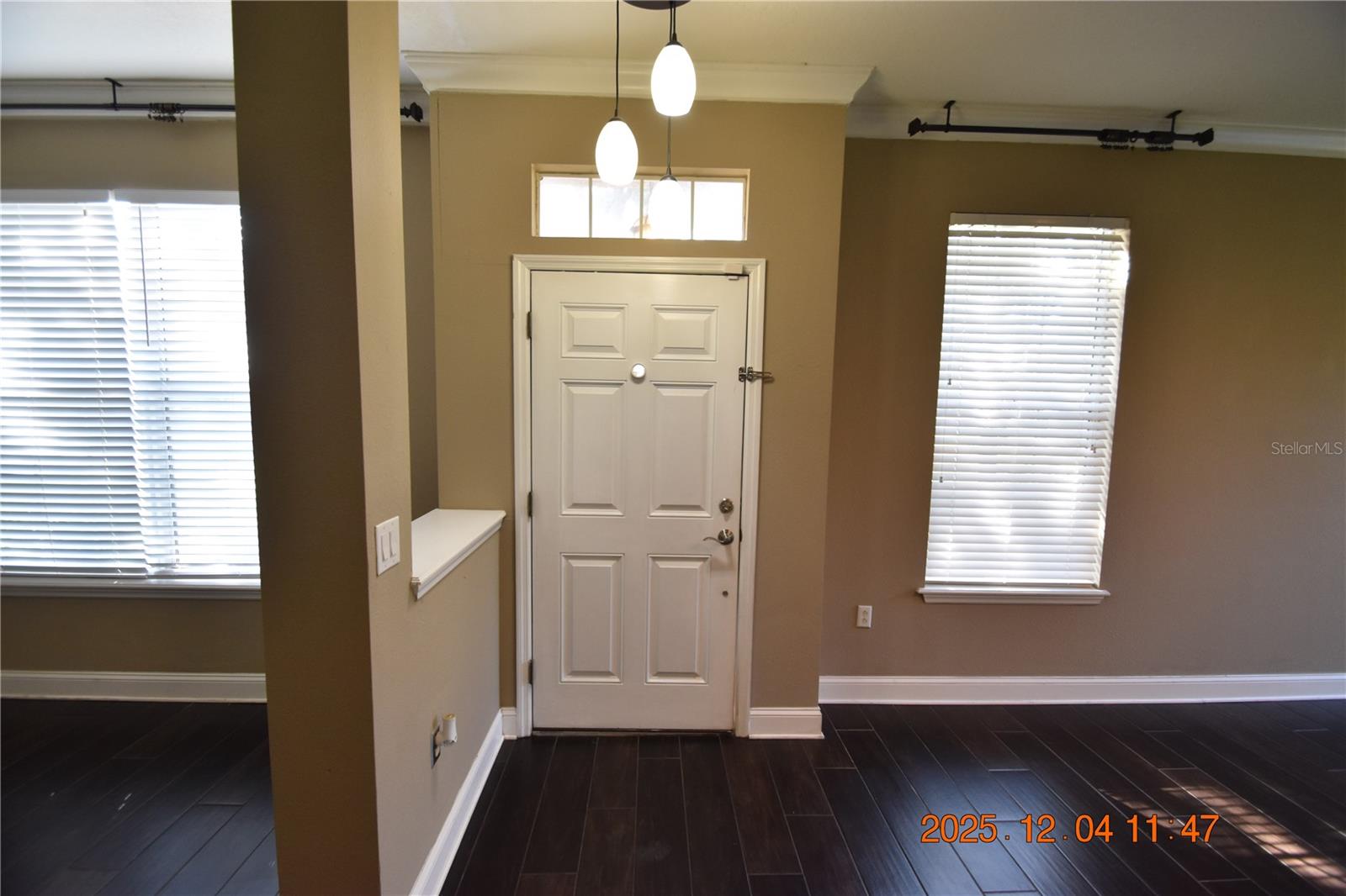 EAGLE PALM PH 1 - Residential Lease