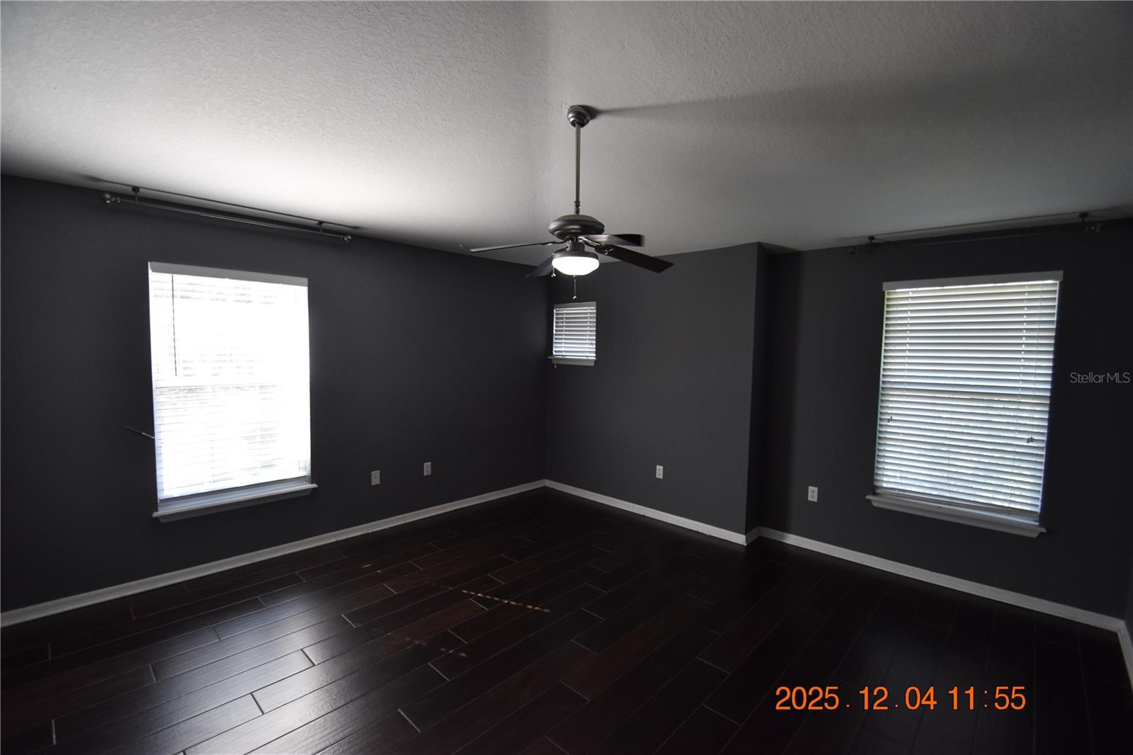 EAGLE PALM PH 1 - Residential Lease