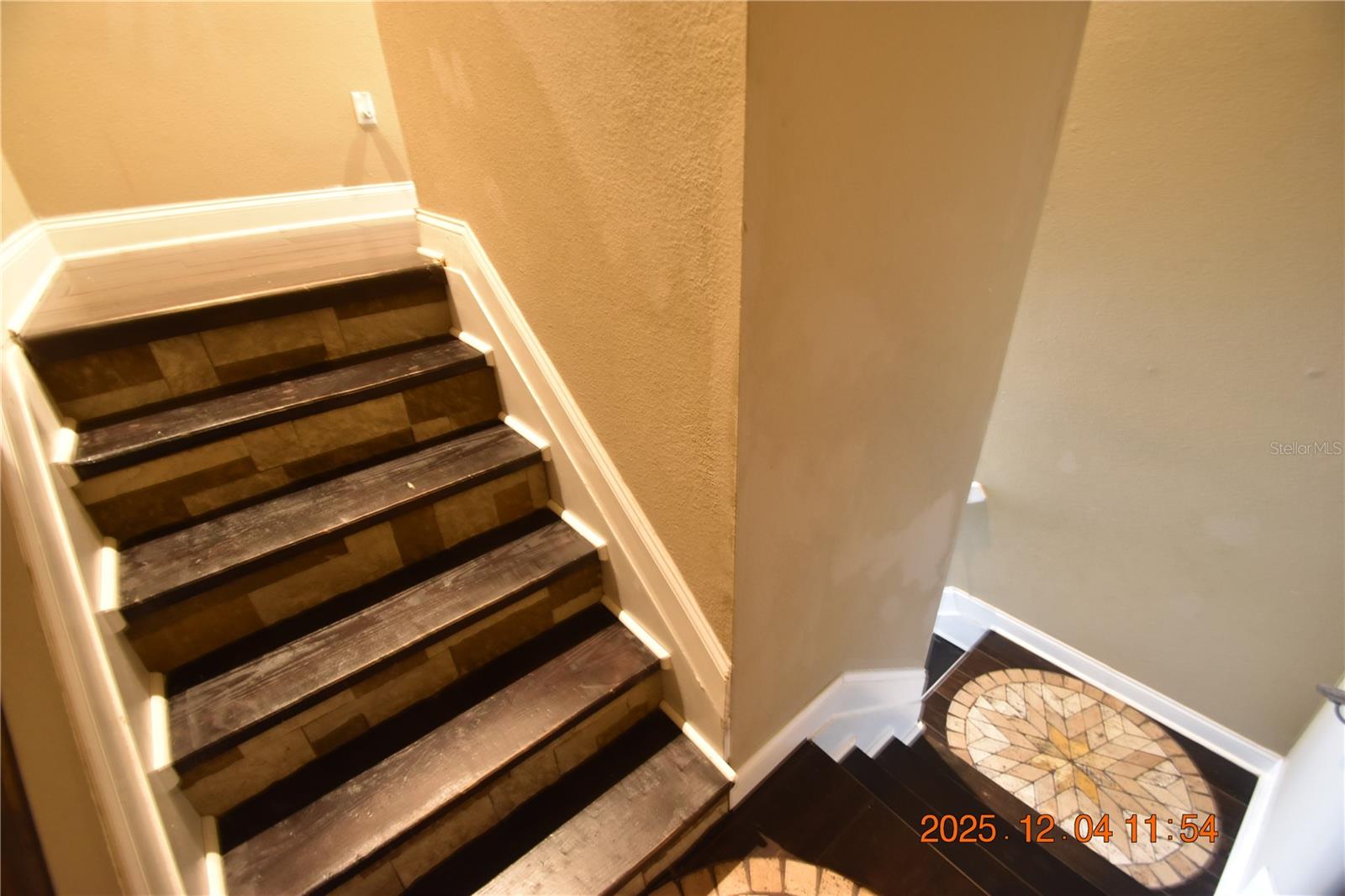 EAGLE PALM PH 1 - Residential Lease