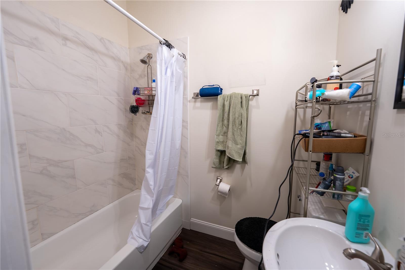 ACREAGE & UNREC - Residential