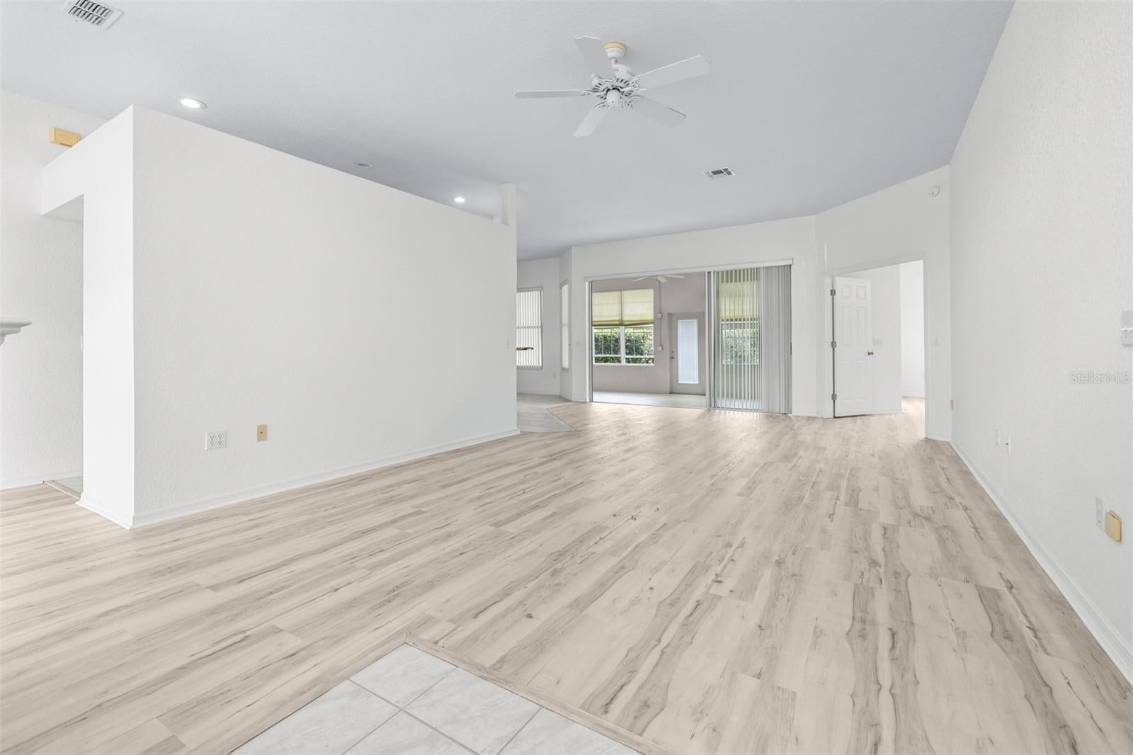 2828 SHAUGHNESSY WAY