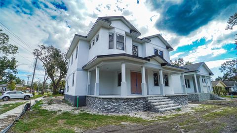 A home in OLDSMAR