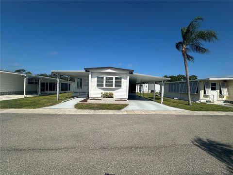 5690 FORSYTHIA ROAD VENICE FL 34293