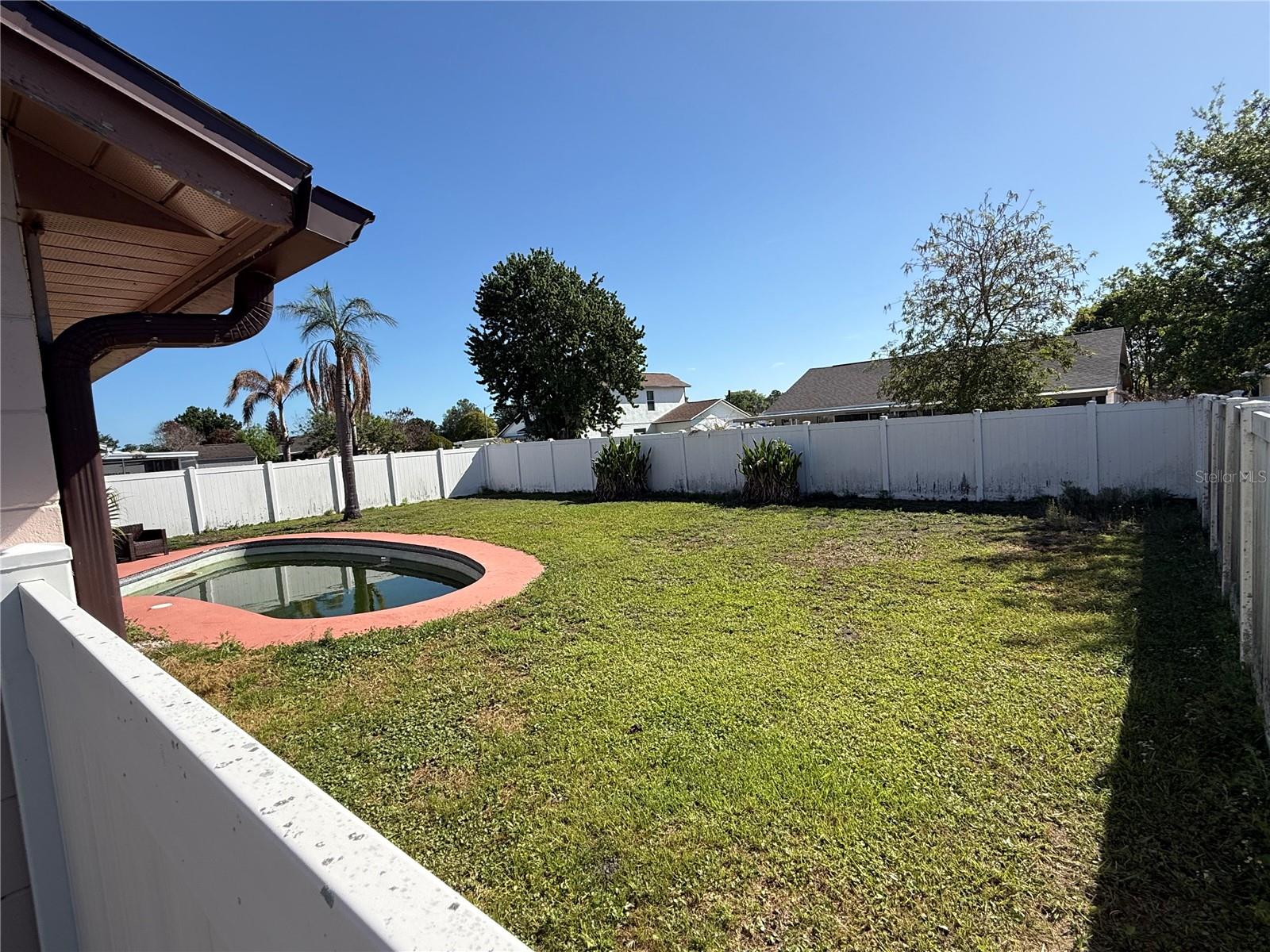 MILL RUN UNIT 5 - Residential