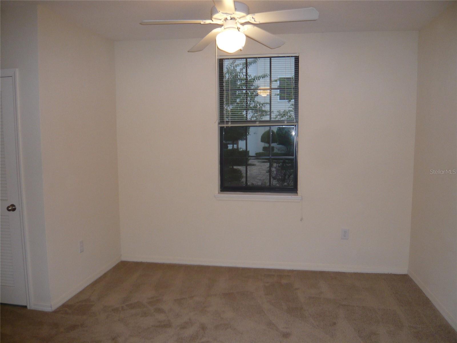 REGISTRY/MICHIGAN PARK CONDO - Residential Lease